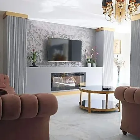 Hotel Avion 5*