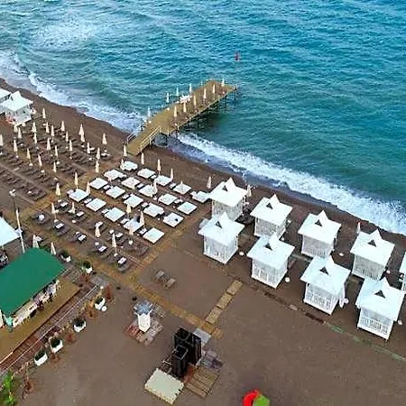 Avion Antalya